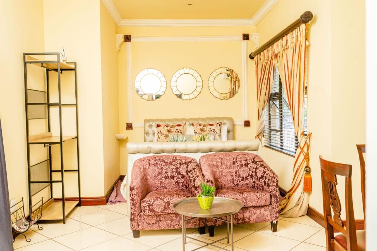 Re-Union Vacations Hotell Hartbeespoort Exteriör bild