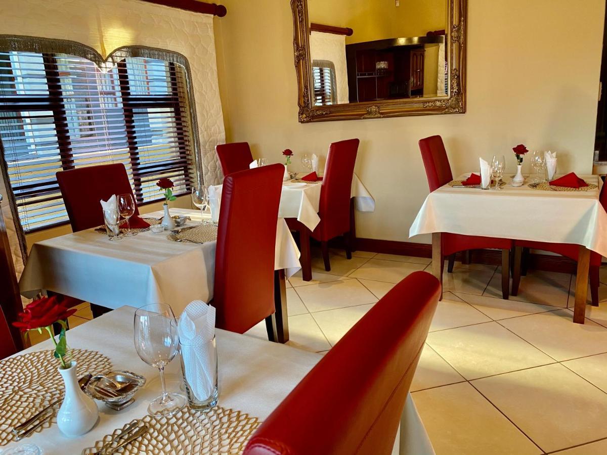 Re-Union Vacations Hotell Hartbeespoort Exteriör bild